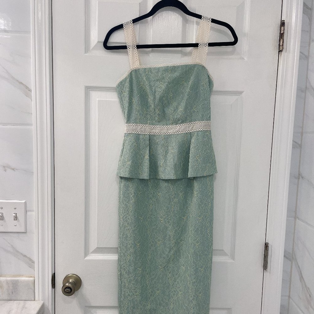 NWT Love Bonito Wedia Lace Bodycon Dress